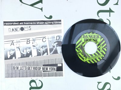 A first US pressing of the Randoms 7" single ABCD. EX/EX.