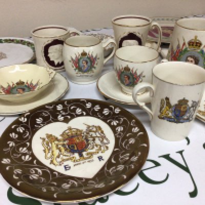 A collection of Elizabeth II coronation ware porcelain and other ceramics including Grays pottery lustre dish Royal Alma Royal Winton the tea cup and saucer with a hair line crack otherwise no obvious damage or restoration. NO RESERVE.