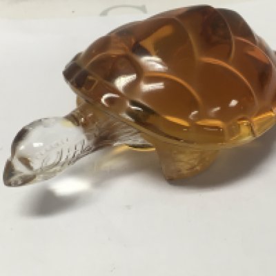 A Lalique clear and amber turtle 15 cm