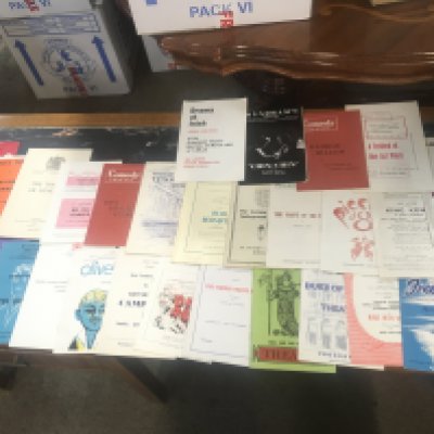 A collection of various 1950s and 60s theatre programmes. Postage B
