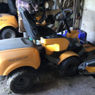 A Stiga Ride on mower with front cutting deck The Park Diesel four wheel drive working order but may need refreshing.Viewing by appointment sold in situ buyer to collect Billericay CM11.