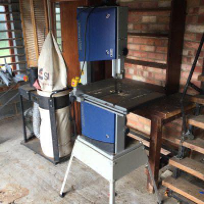 A Elektra Beckum BAS 316 G Bandsaw. Items sold in situ. Viewing on location in Woodham Mortimer by appointment contact office to arrange.