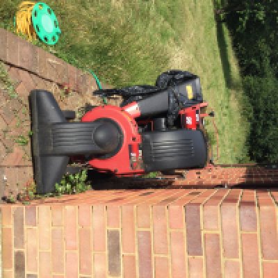 A leaf vacuum. In need of attention. Items sold in situ. Viewing on location in Woodham Mortimer by appointment contact office to arrange.