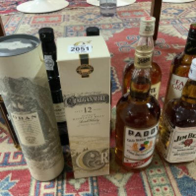 A good collection of whisky&rsquo;s to include Gragganmore, Oban, Jim Beam etc plus 2 bottles of vintage port.