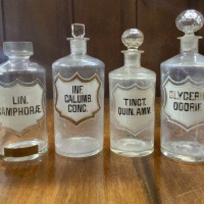 5 French enamelled apothecary bottles circa. 1840 together with an English example with applied label. (D)